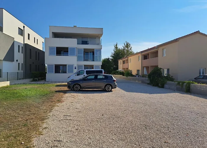 By The Sea Nin, Zadar - 23668 アパート ニン